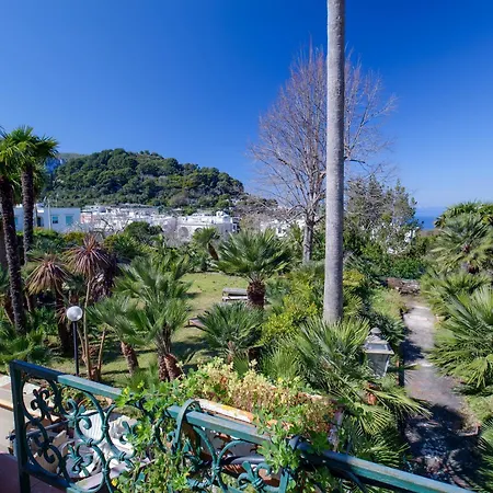 Casa Rossella - Casa con giardino by ItalianHost-3